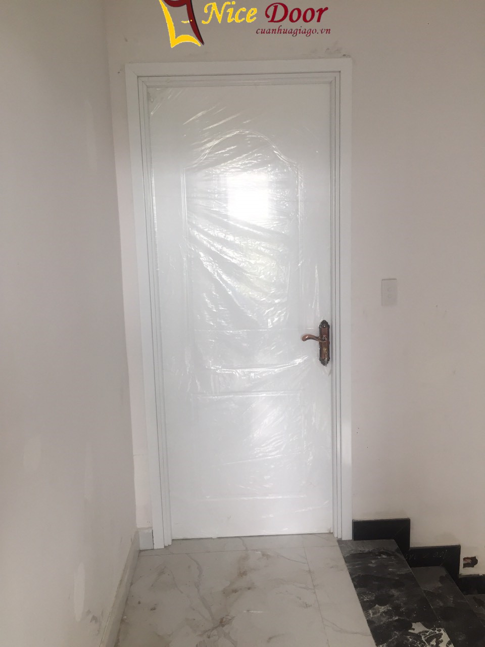 mẫu cửa nhựa gỗ đẹp