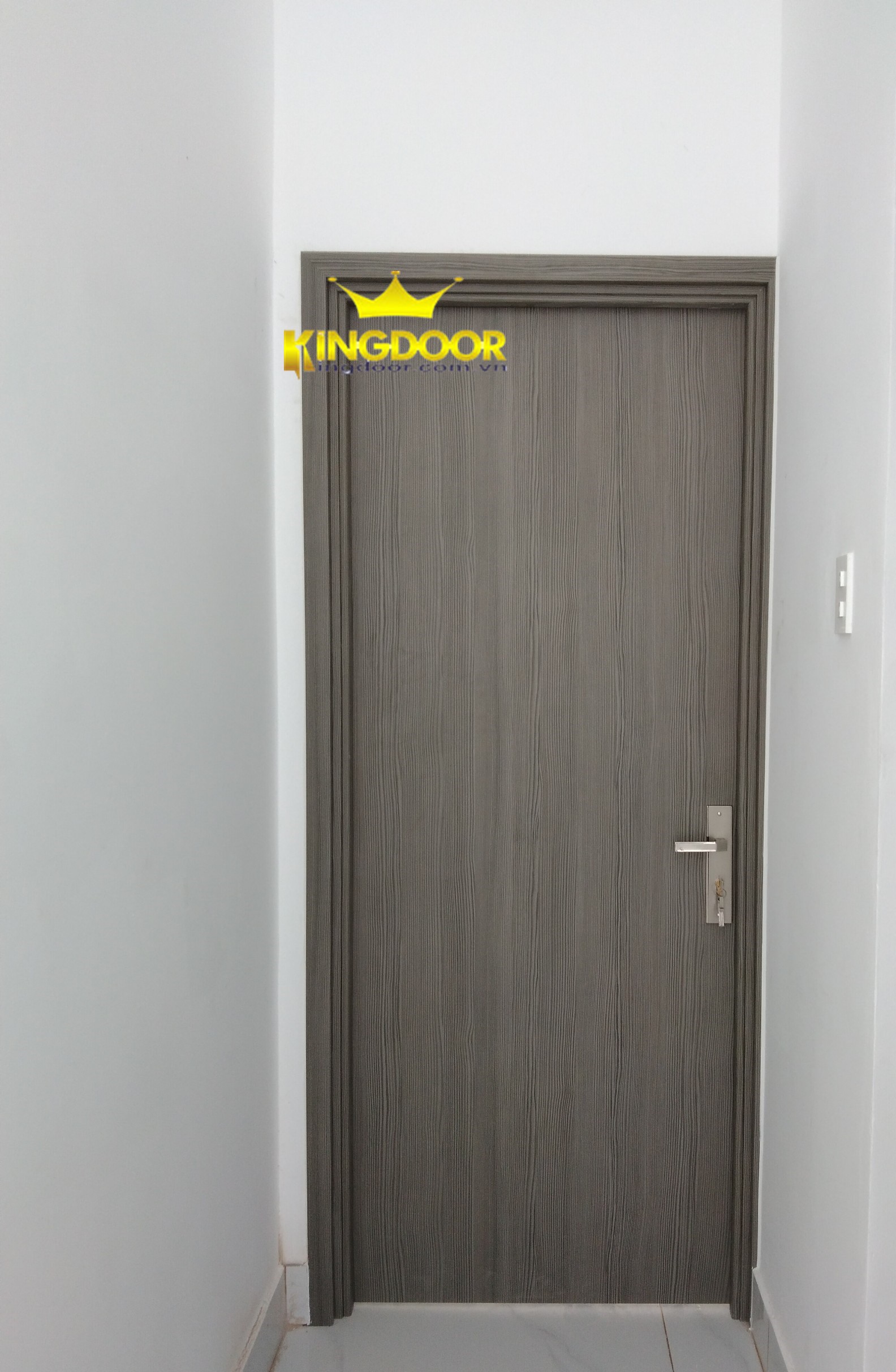 Cửa-nhựa-giả-gỗ-composite-màu-B10