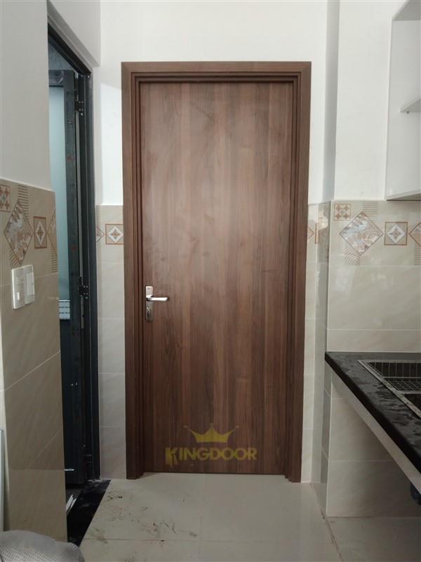 Cua-go-mdf-chinh-hang
