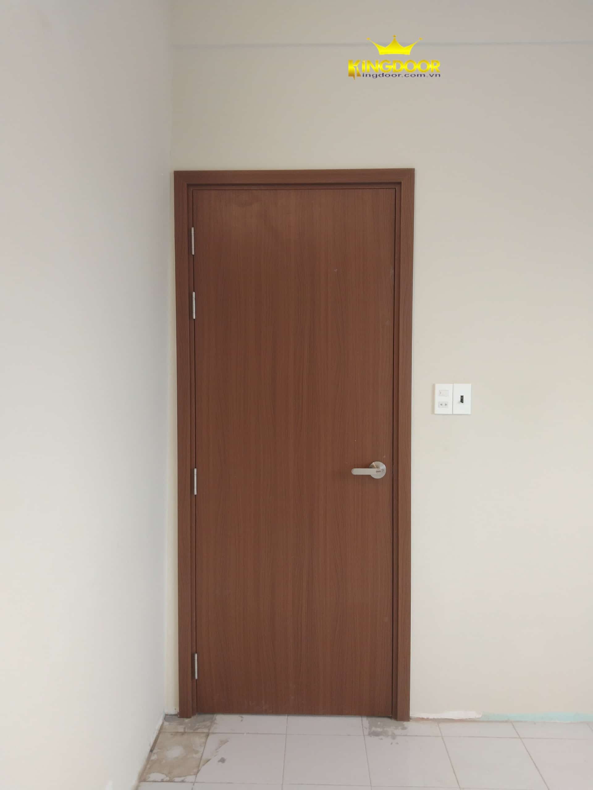 mẫu cửa phòng composite